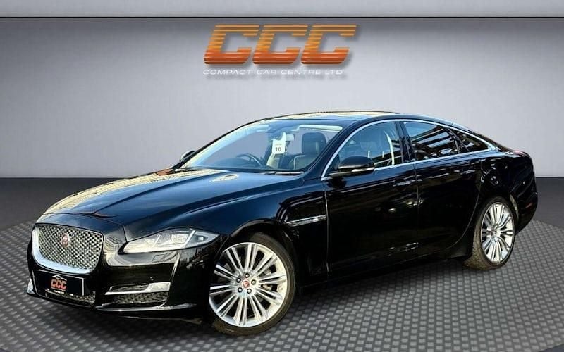 Used Jaguar XJ Premium Luxury 300 HP (220 kW) 2019 Sedan