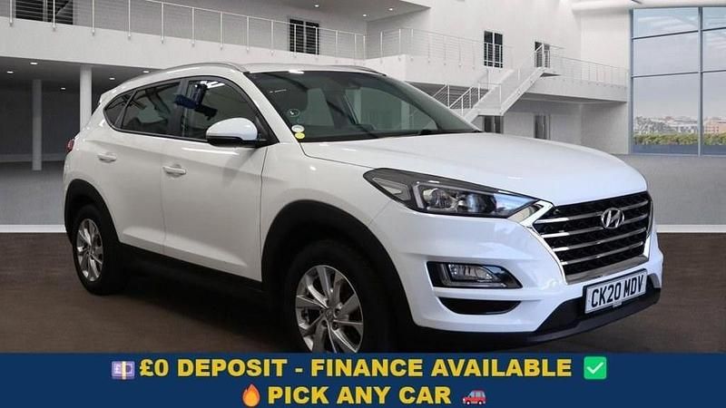 White Used 2020 Hyundai Tucson SE SUV | £12,049 (Good price) - Image 1/4