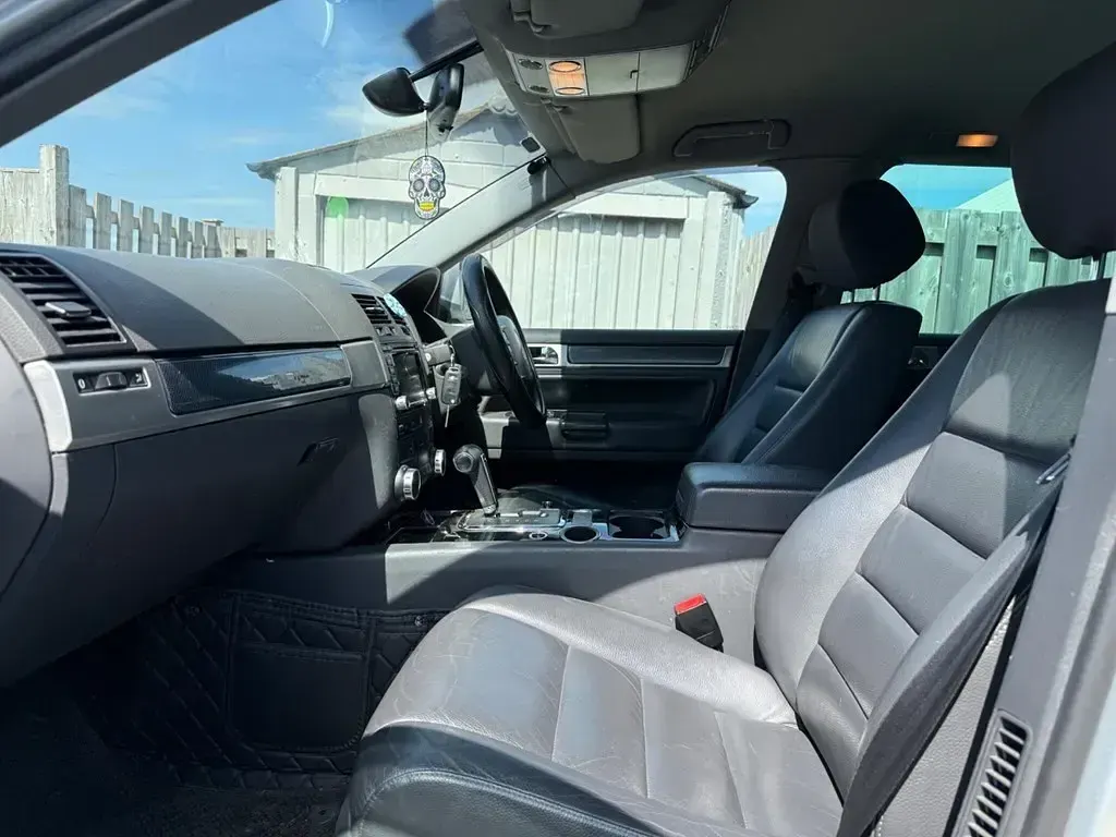 Usado VW Touareg 2008 Prateado SUV
