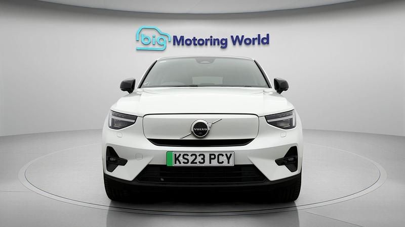 Used Volvo C40 Ultimate 169 kW (231 HP) 2023 White SUV