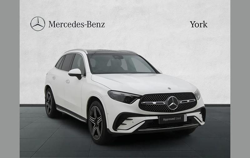 White Used 2024 Mercedes GLC300 AMG Line Premium SUV | £44,500 (Fair price) - Image 1/4