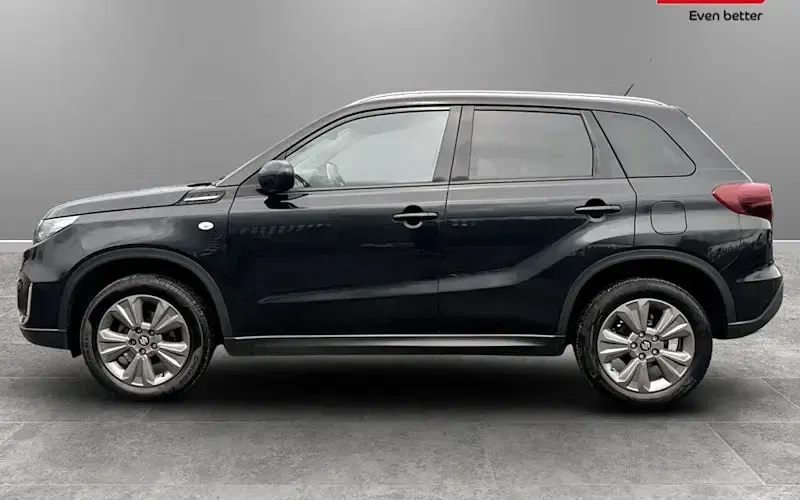 Used Suzuki Vitara SZ-T 129 HP (94 kW) 2023 Black SUV