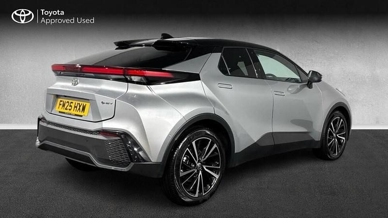 Used Toyota C-HR 2025 Silver SUV