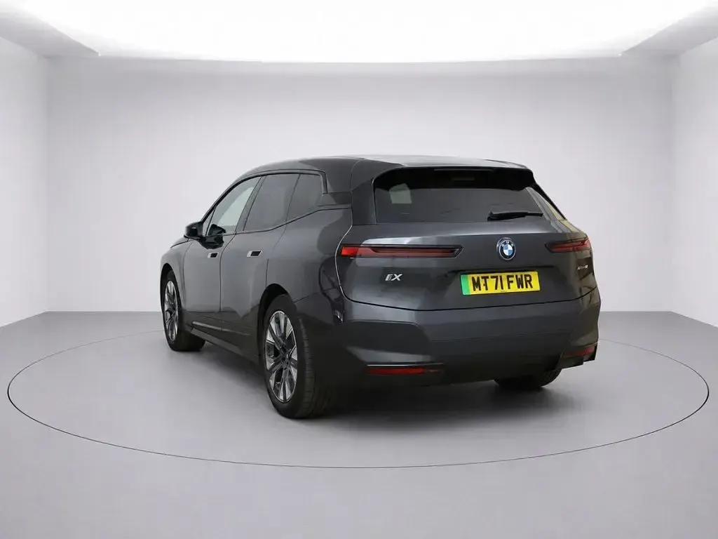 Used BMW iX Sport Line 239 kW (326 HP) 2021 Grey SUV