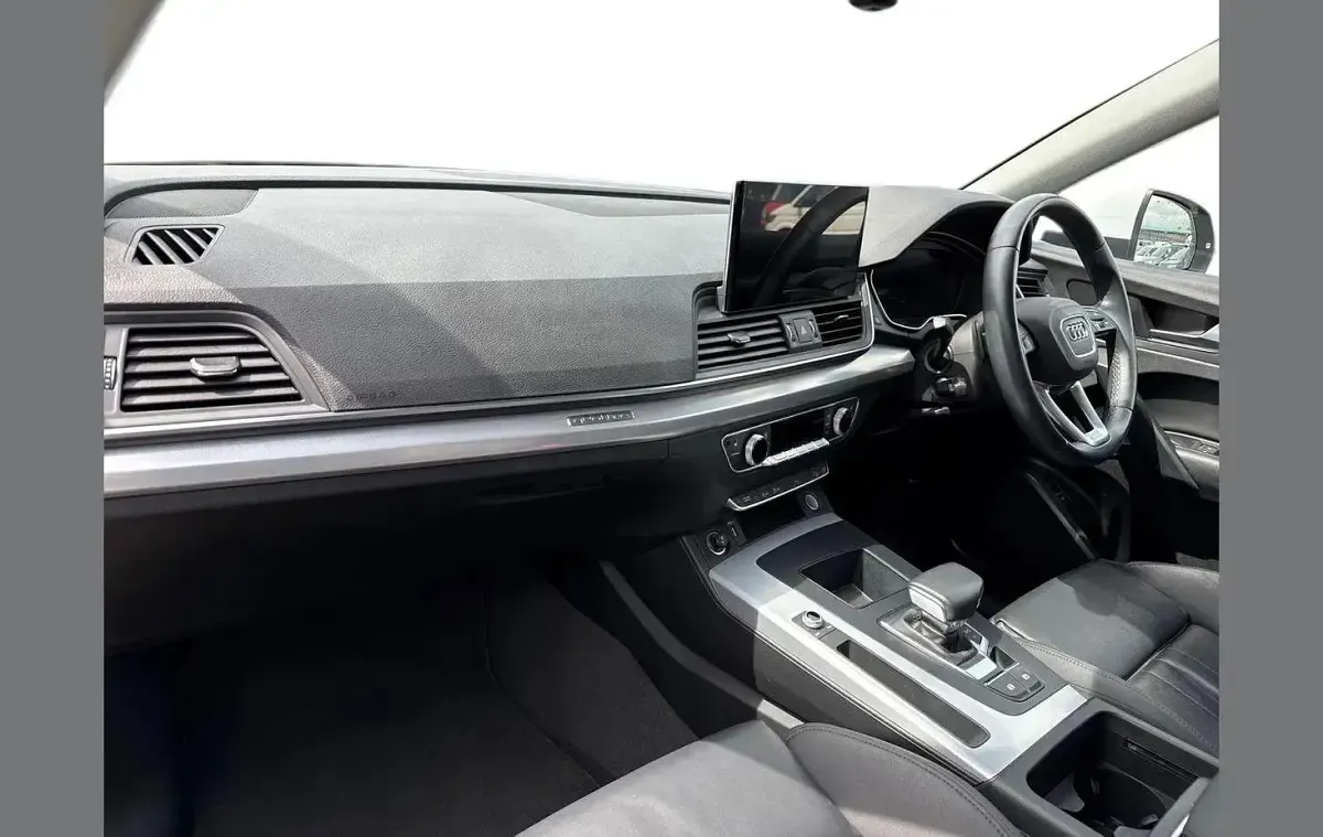Used Audi Q5 Sport 200 HP (147 kW) 2021 White SUV