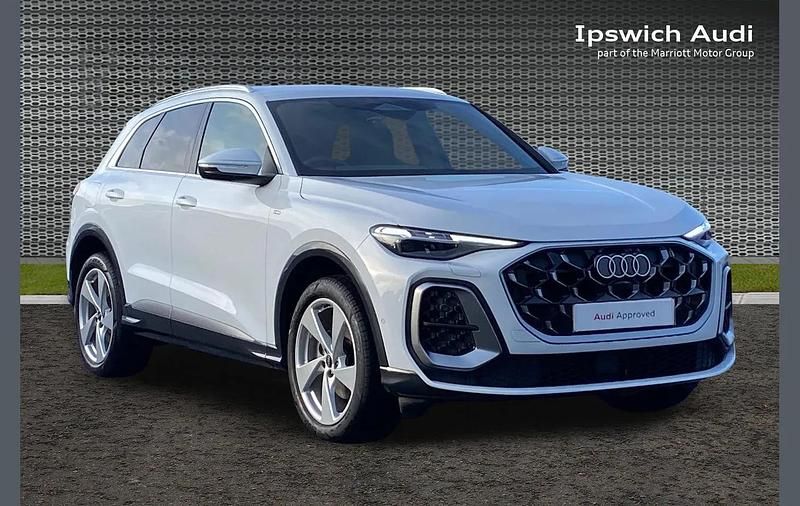 Used Audi Q5 S-Line 200 HP (147 kW) 2025 Other SUV