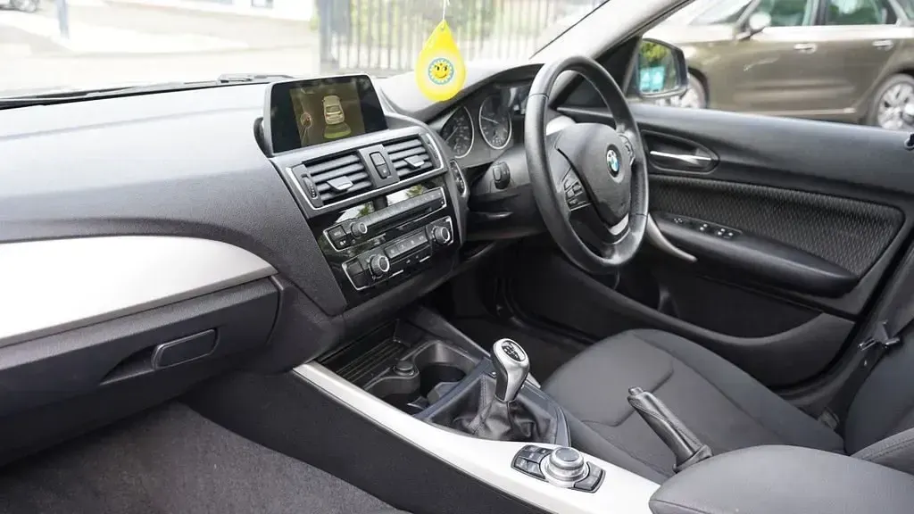 Used BMW 116 Efficient Dynamics 116 HP (85 kW) 2016 Black Hatchback
