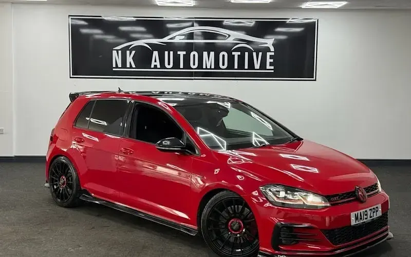 Begagnad VW Golf VII GTI 245 HK (180 kW) 2019 Halvkombi