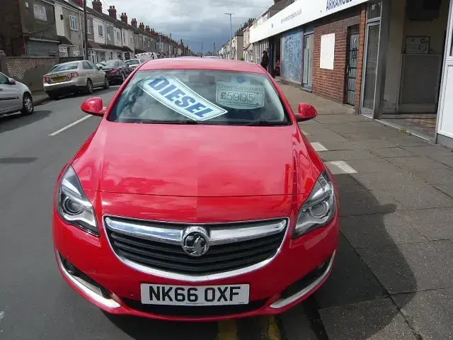 Used Vauxhall Insignia Elite 2016 Red Hatchback