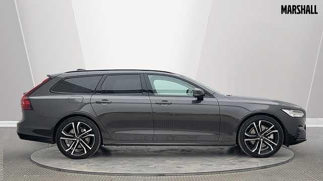 Used Volvo V90 Ultra 455 HP (334 kW) 2025 Grey Estate