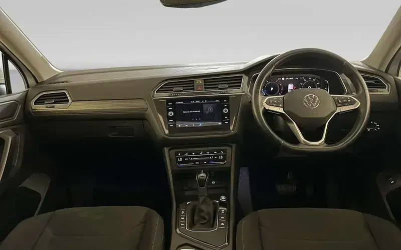 Used VW Tiguan Allspace Elegance 150 HP (110 kW) 2024 SUV