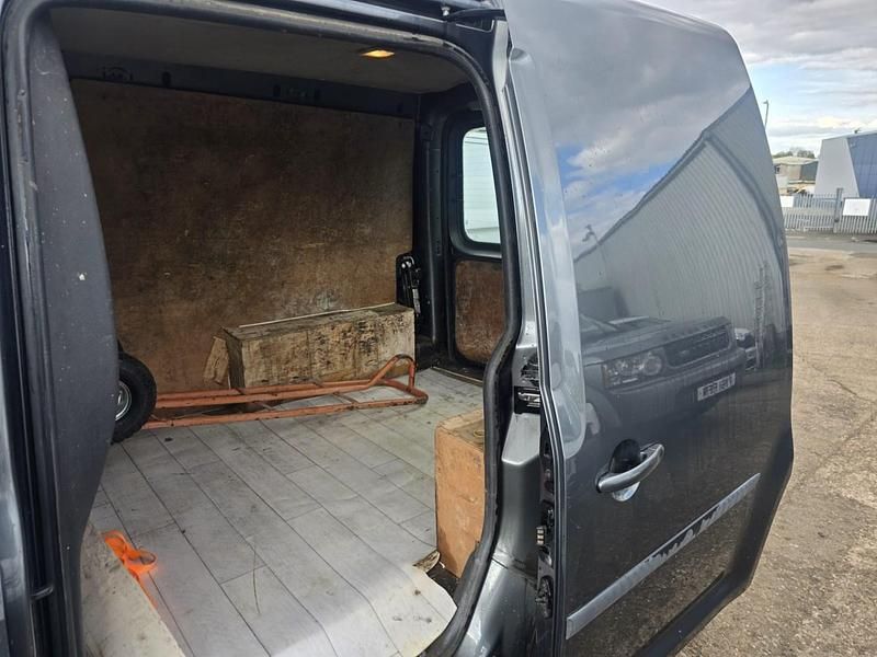 Used VW Caddy Highline 102 HP (75 kW) 2016 Grey MPV