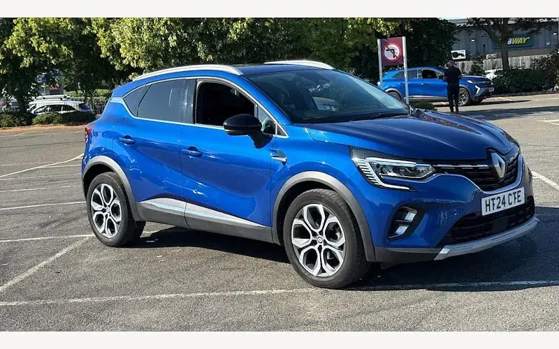 Used Renault Captur Techno 91 HP (66 kW) 2024 SUV