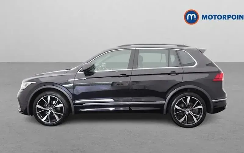 Used VW Tiguan R-line 150 HP (110 kW) 2023 Black SUV