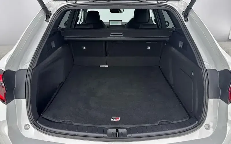 Used Toyota Corolla Sport 196 HP (144 kW) 2025 Grey Estate