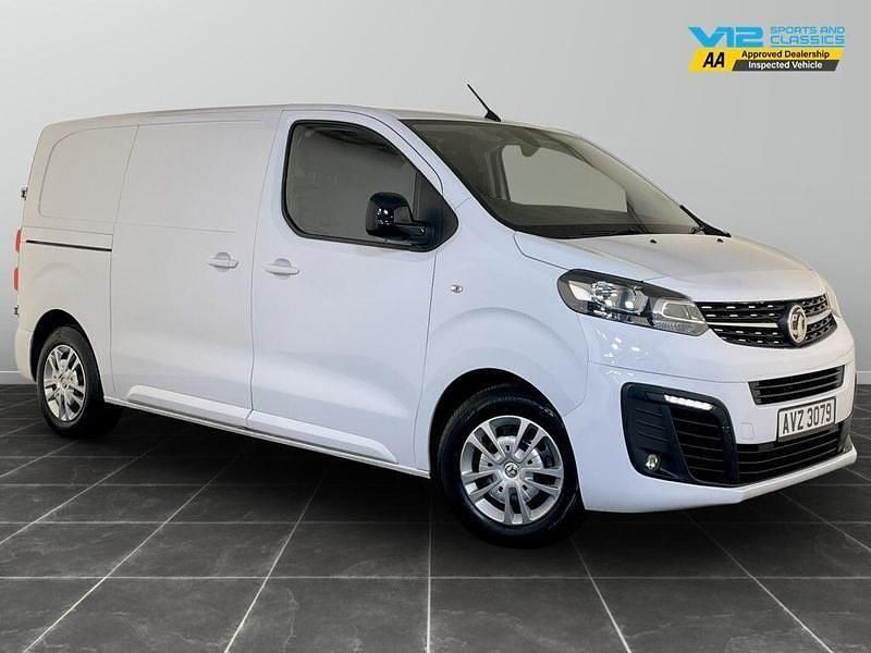 White Used 2022 Vauxhall Vivaro Sportive Van | £13,195 (Fair price) - Image 1/2