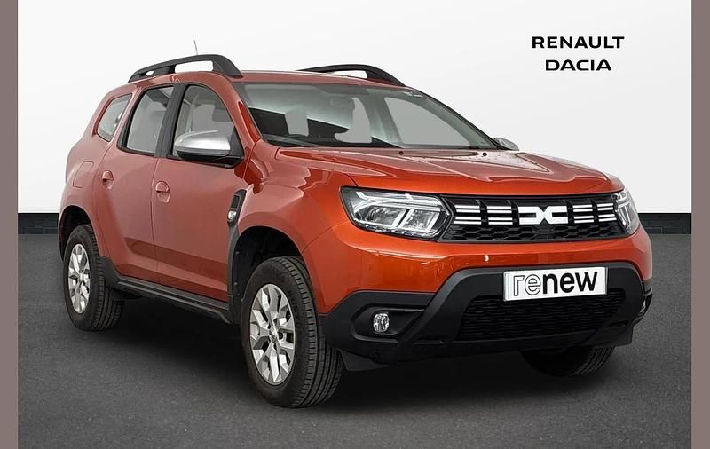 Used Dacia Duster Expression 88 HP (64 kW) 2023 Orange SUV