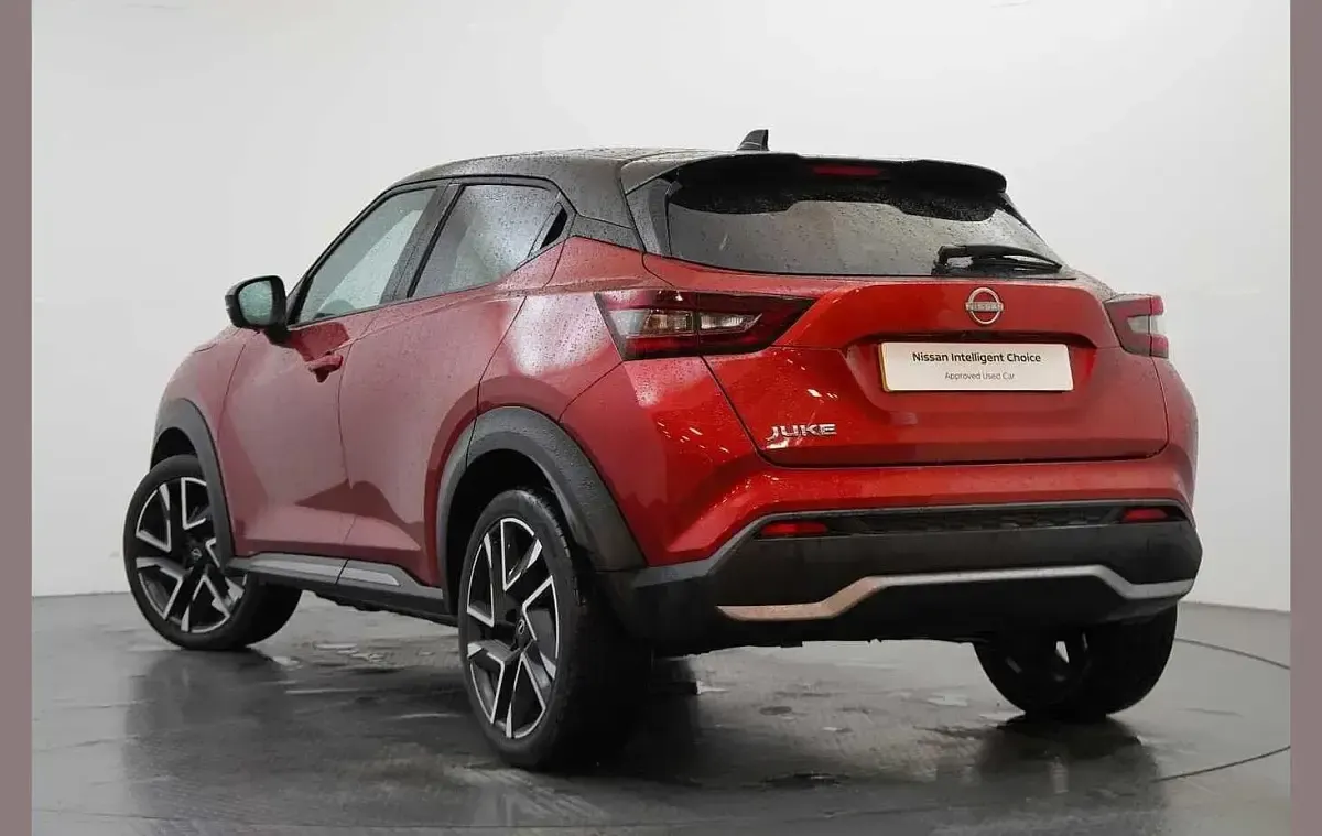 New Nissan Juke Tekna+ 112 HP (82 kW) 2026 Red SUV