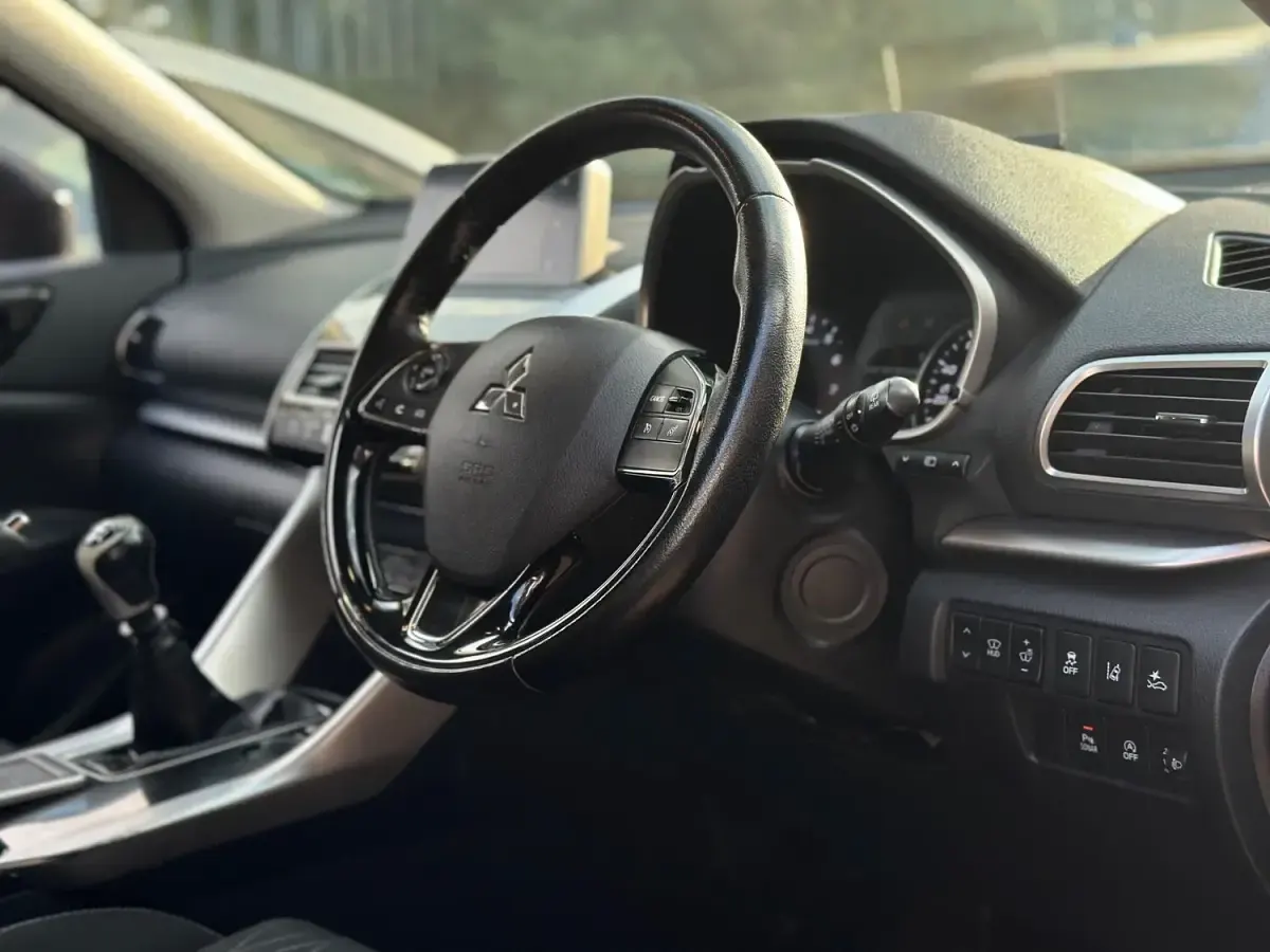 Used Mitsubishi Eclipse Cross 163 HP (119 kW) 2018 Black SUV