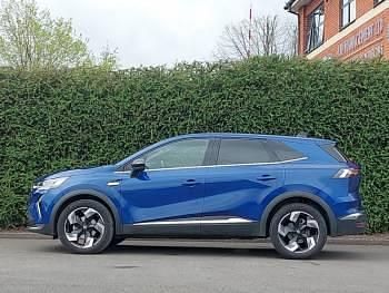 Używany Renault Symbioz Techno 140 KM (102 kW) 2025 Niebieski SUV