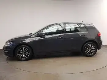 Used VW Golf VII SE 115 HP (84 kW) 2018 Grey Hatchback