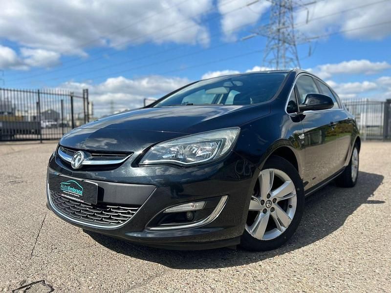 Used Vauxhall Astra SRi 2015 Black Hatchback