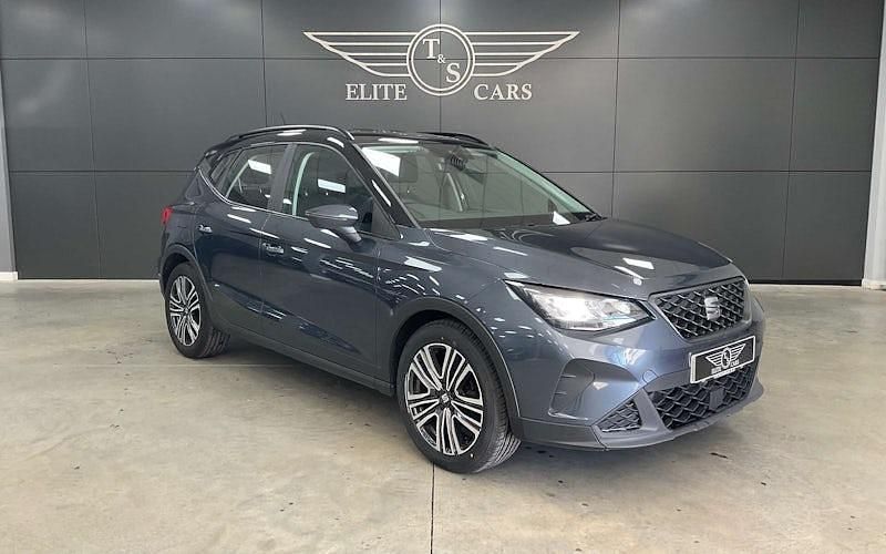 Usado Seat Arona SE 95 HP (69 kW) 2025 SUV