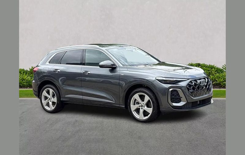 Other New 2024 Audi Q5 S-Line SUV | £52,199 (Super price) - Image 1/4