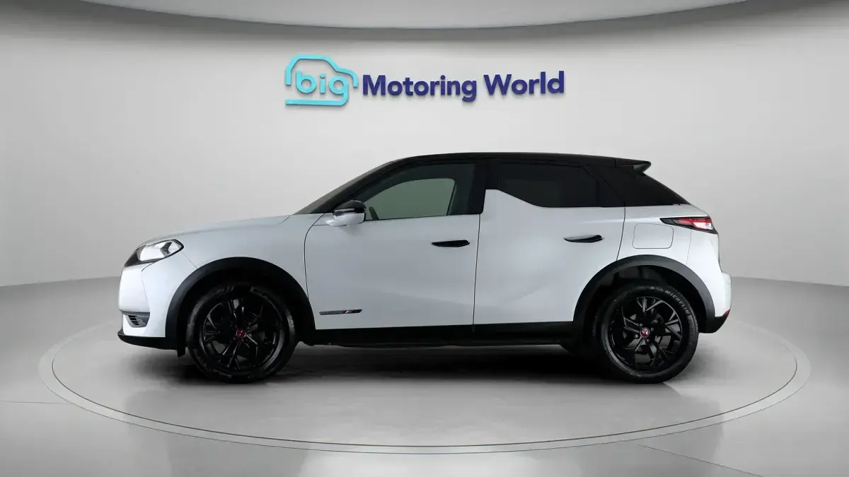 Used DS Automobiles DS3 Crossback Performance 131 HP (96 kW) 2021 White SUV