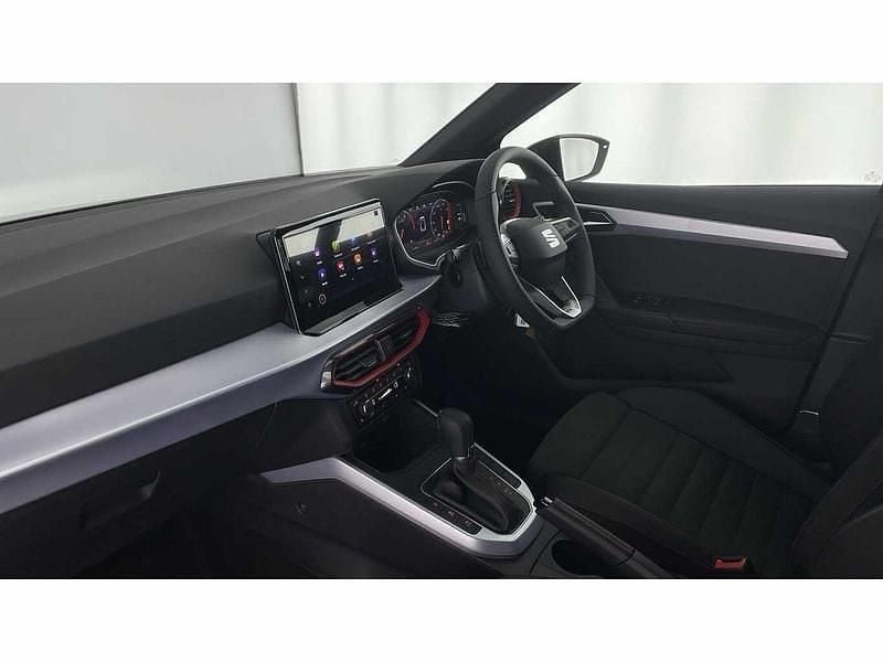Image 2/4