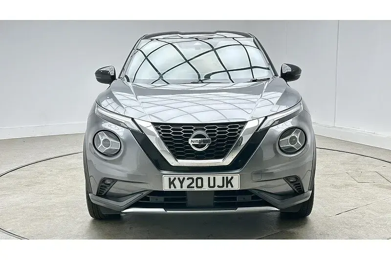 Used Nissan Juke Tekna+ 117 HP (86 kW) 2020 Grey SUV