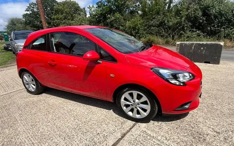 Used Vauxhall Corsa 90 HP (66 kW) 2017 Hatchback