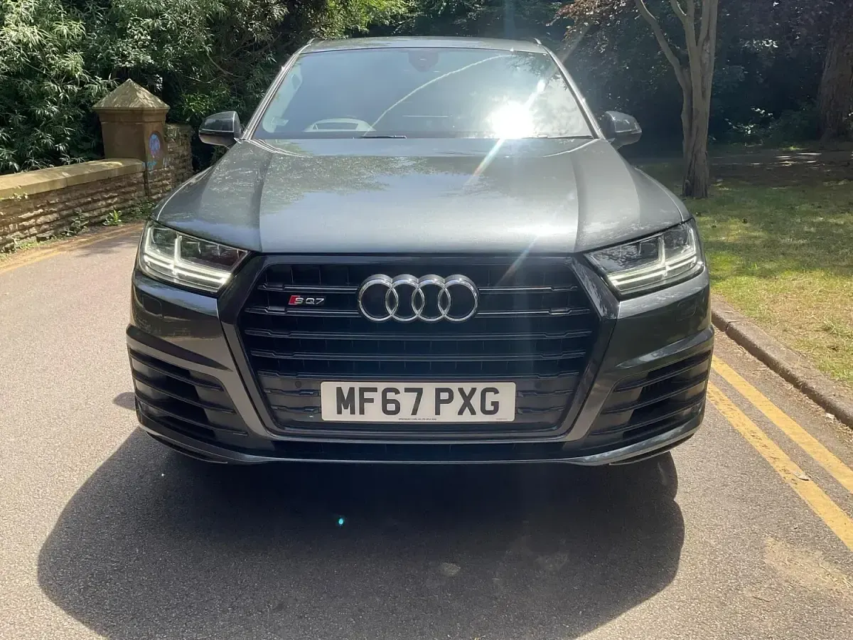 Used Audi SQ7 Comfort 435 HP (319 kW) 2017 Grey SUV