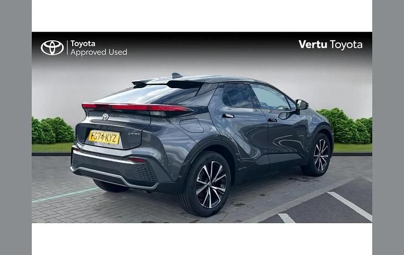 Used Toyota C-HR Design 223 HP (164 kW) 2024 Grey SUV