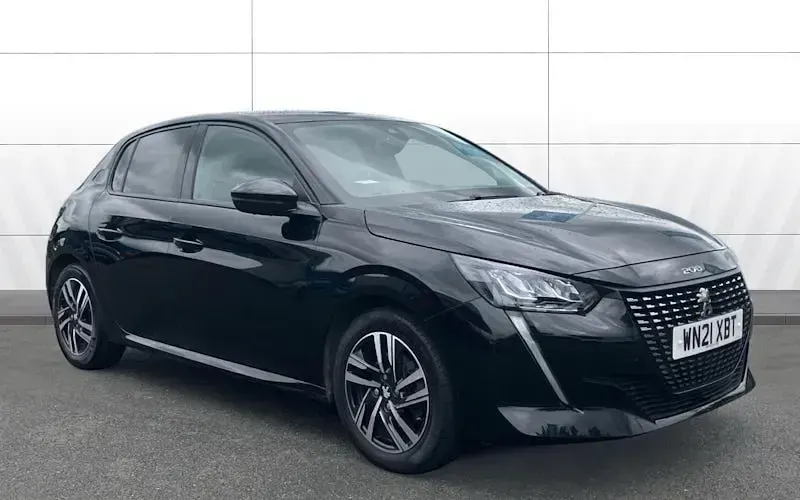 Używany Peugeot 208 Allure Premium 102 KM (75 kW) 2021 Hatchback