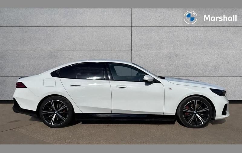 Used BMW i5 M Sport 250 kW (340 HP) 2025 White Sedan