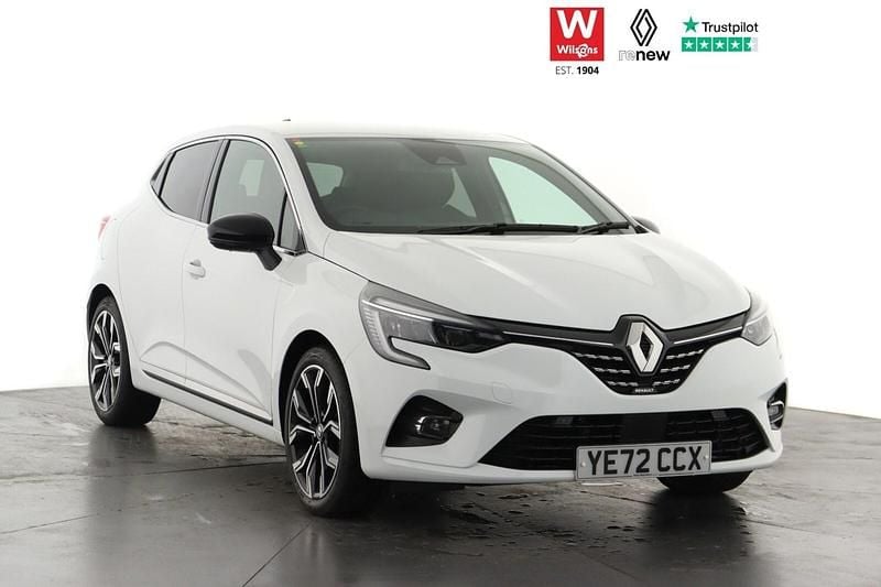White Used 2022 Renault Clio V Techno Hatchback | £16,199 (Fair price) - Image 1/3