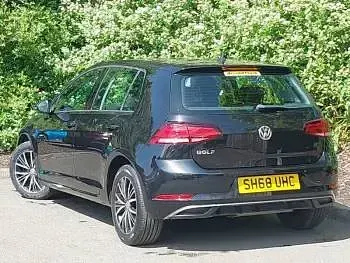 Used VW Golf VII SE 115 HP (84 kW) 2018 Black Hatchback