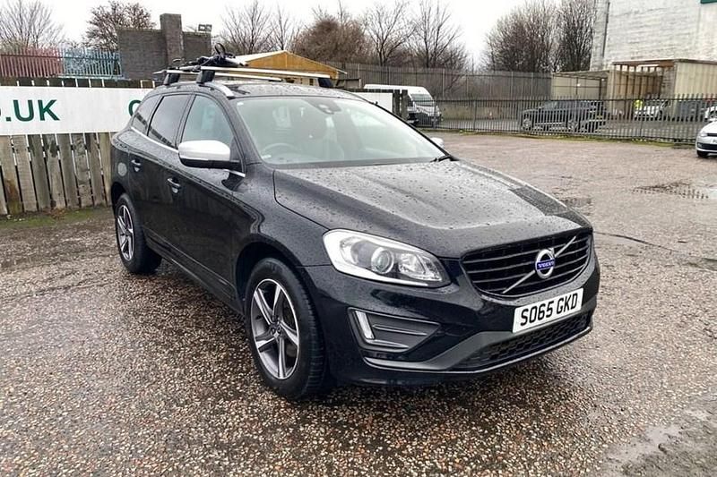 Used Volvo XC60 R-Design 220 HP (161 kW) 2015 Black SUV