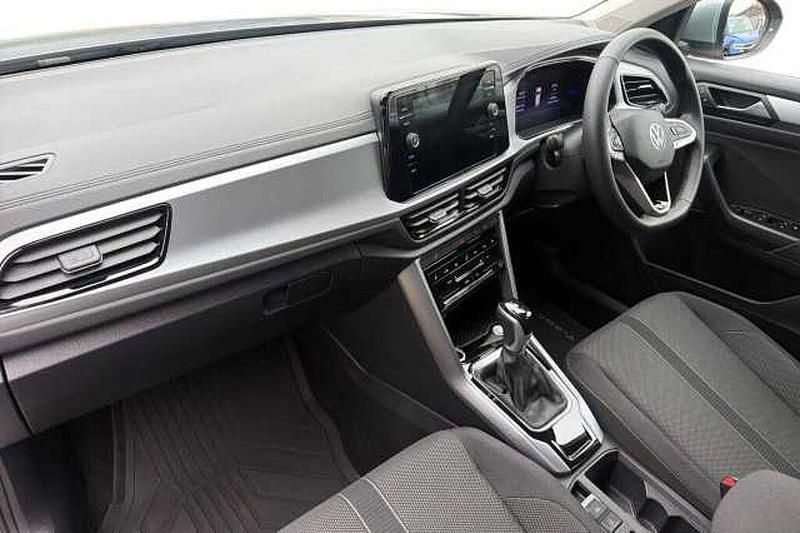 Used VW T-Roc Match 150 HP (110 kW) 2025 Blue SUV
