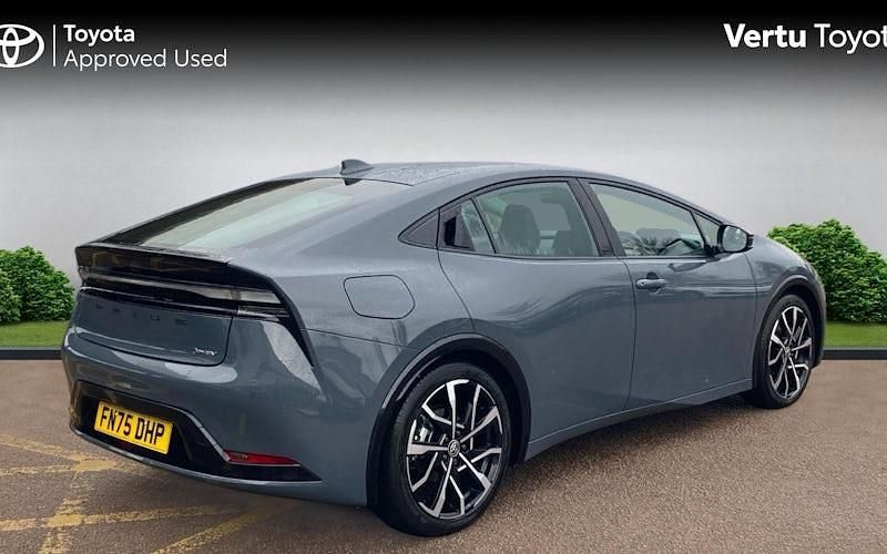 New Toyota Prius 223 HP (164 kW) 2025 Grey Hatchback