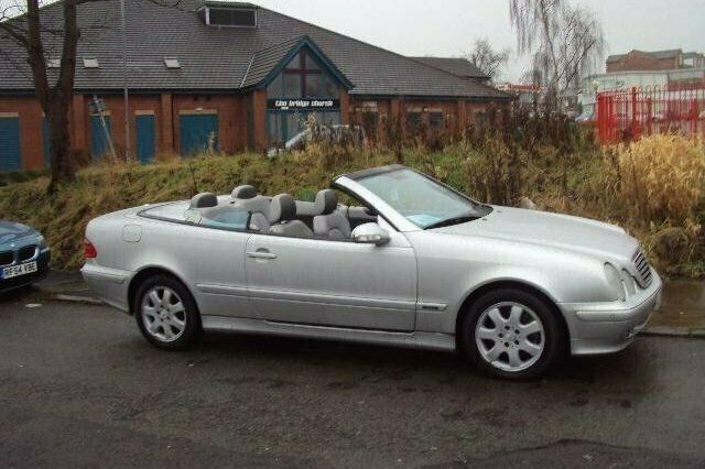 Used Mercedes CLK230 Avantgarde 197 HP (144 kW) 2002 Cabriolet