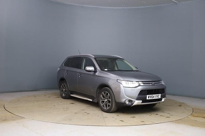 Used Mitsubishi Outlander 150 HP (110 kW) 2014 Grey SUV