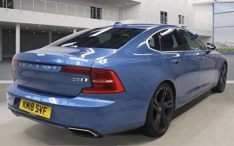 Used Volvo S90 R-Design Pro 235 HP (172 kW) 2019 Sedan