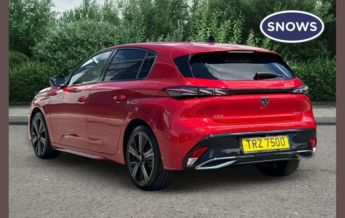Used Peugeot 308 Premium 225 HP (165 kW) 2022 Elixir red Hatchback