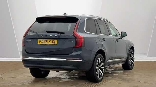 Used Volvo XC90 Core 449 HP (330 kW) 2026 SUV