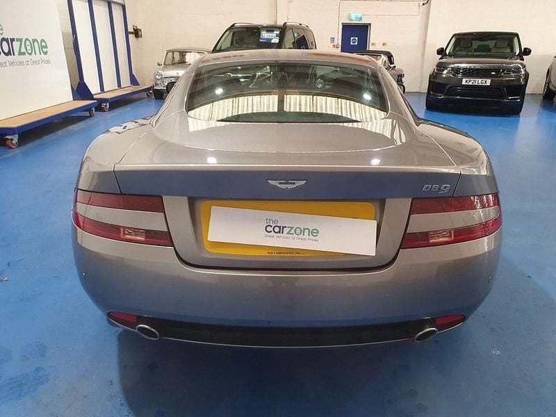 Used Aston Martin DB9 2017 Silver Coupe