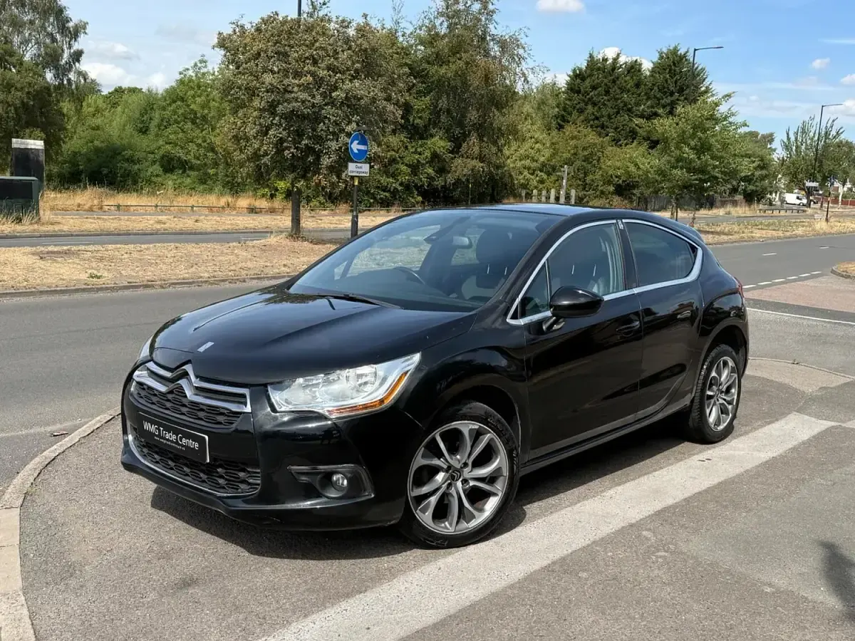 Used Citroën DS4 2015 Black Hatchback