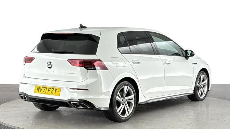 Used VW Golf VIII R-line 150 HP (110 kW) 2022 White Hatchback