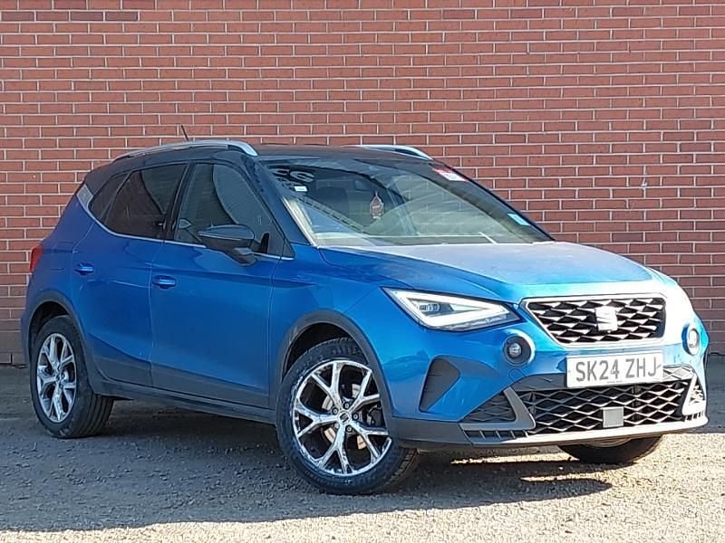 Used Seat Arona FR 110 HP (80 kW) 2024 Blue SUV